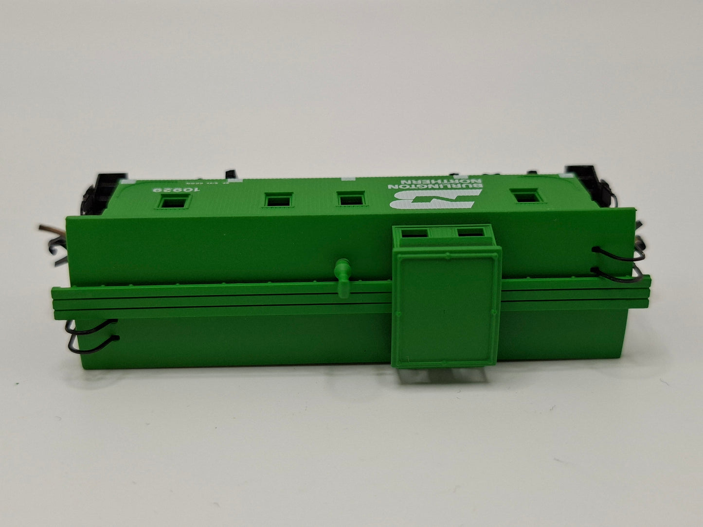 Micro Trains 50050 BN Caboose OVP (E US23)