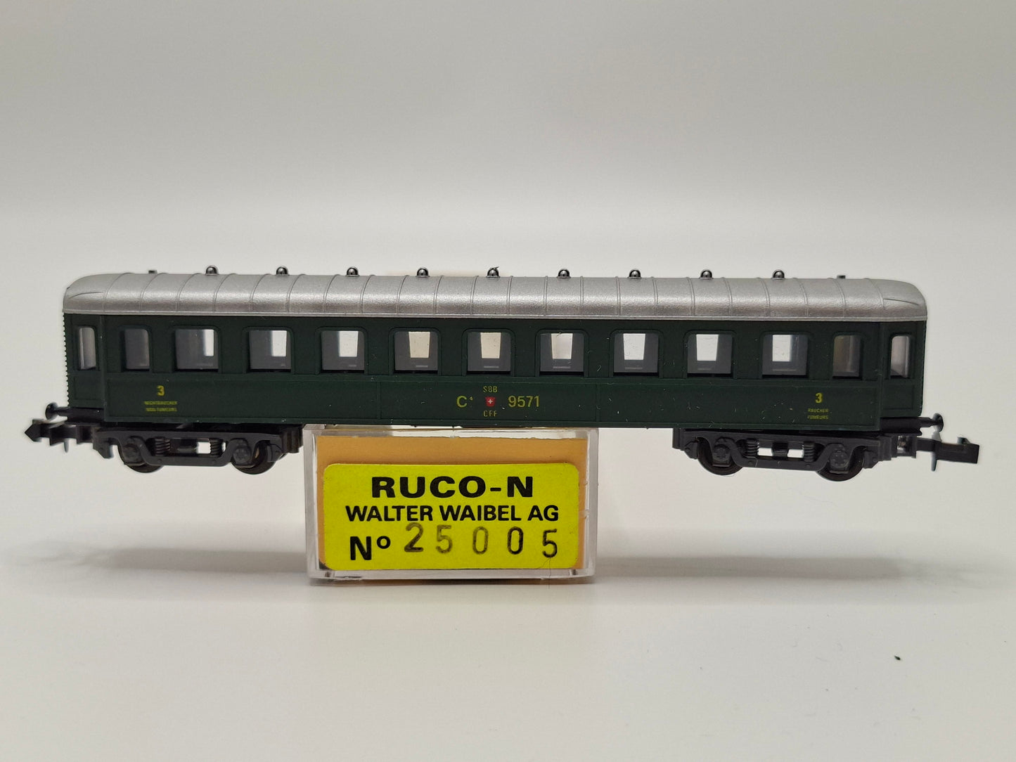 Ruco / Ibertren 25005 SBB Voiture à compartiments (construction métallique) 3e cl. Boîte d'origine (MGN18)
