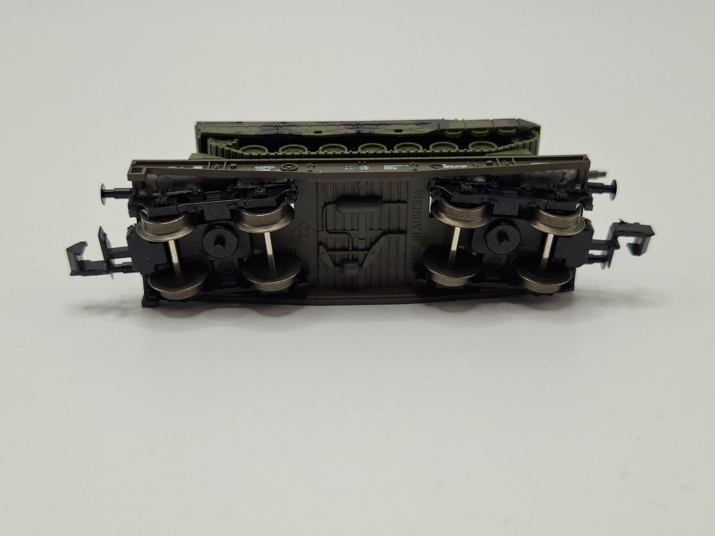 Roco 901 DB véhicule de transport de marchandises lourd avec char de combat principal Leopard (camouflage) emballage d'origine (MGN17)