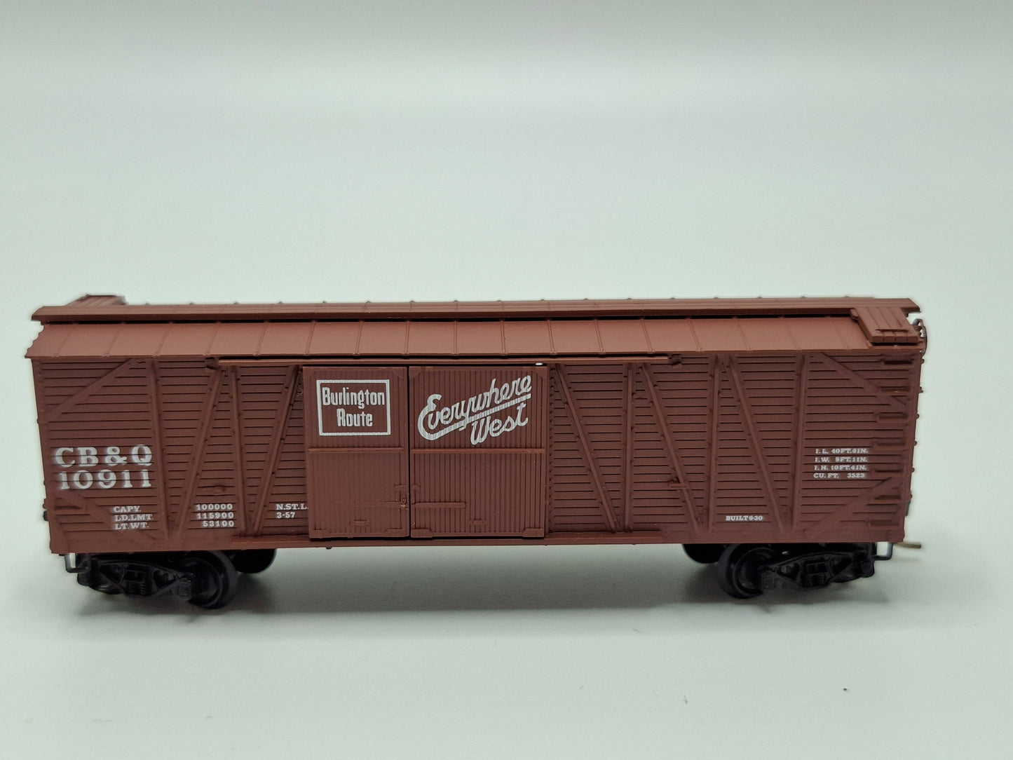 Micro Trains 29060 CB&Q Güterwagen Holz 40 Fuss OVP (E US61)