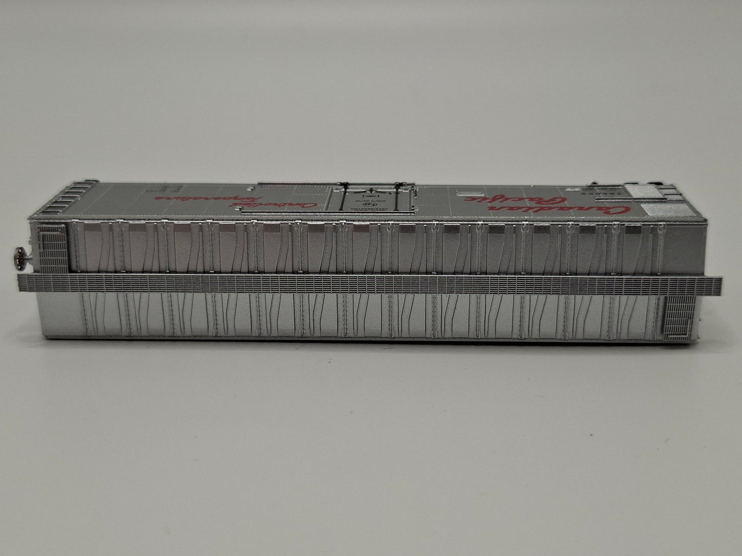 Micro Trains 69030 CP Kühlwagen Stahl 51 Fuss OVP (E US48)