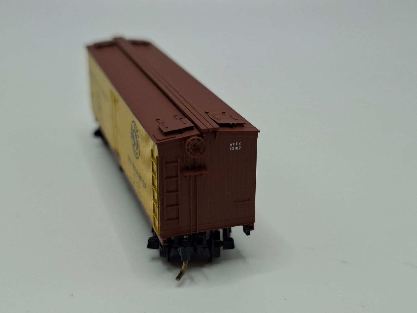 Micro Trains 47330 WFEX Kühlwagen Holz 40 Fuss OVP (E US114)