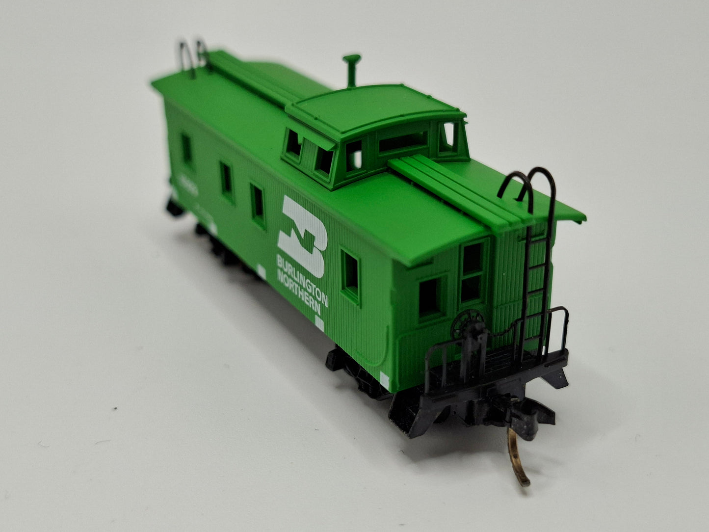 Micro Trains 50050 BN Caboose OVP (E US23)
