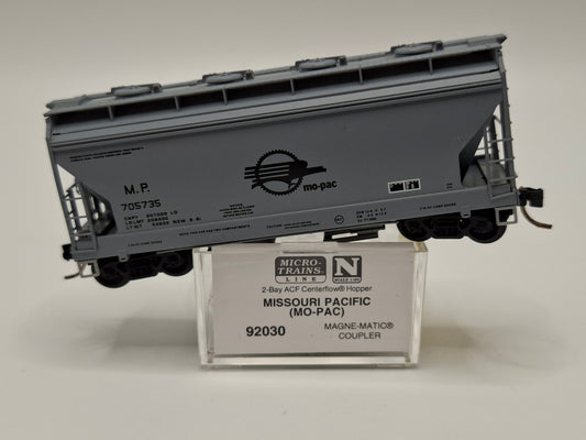 Micro Trains 92030 MP gedeckter Schüttgutwagen OVP (E US169)